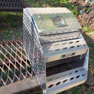 Trebor Truck Tool Box with Steps